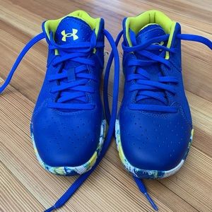 Under Armour Jet 21 Gradeschool Basketball shoes. Sz 1.5y